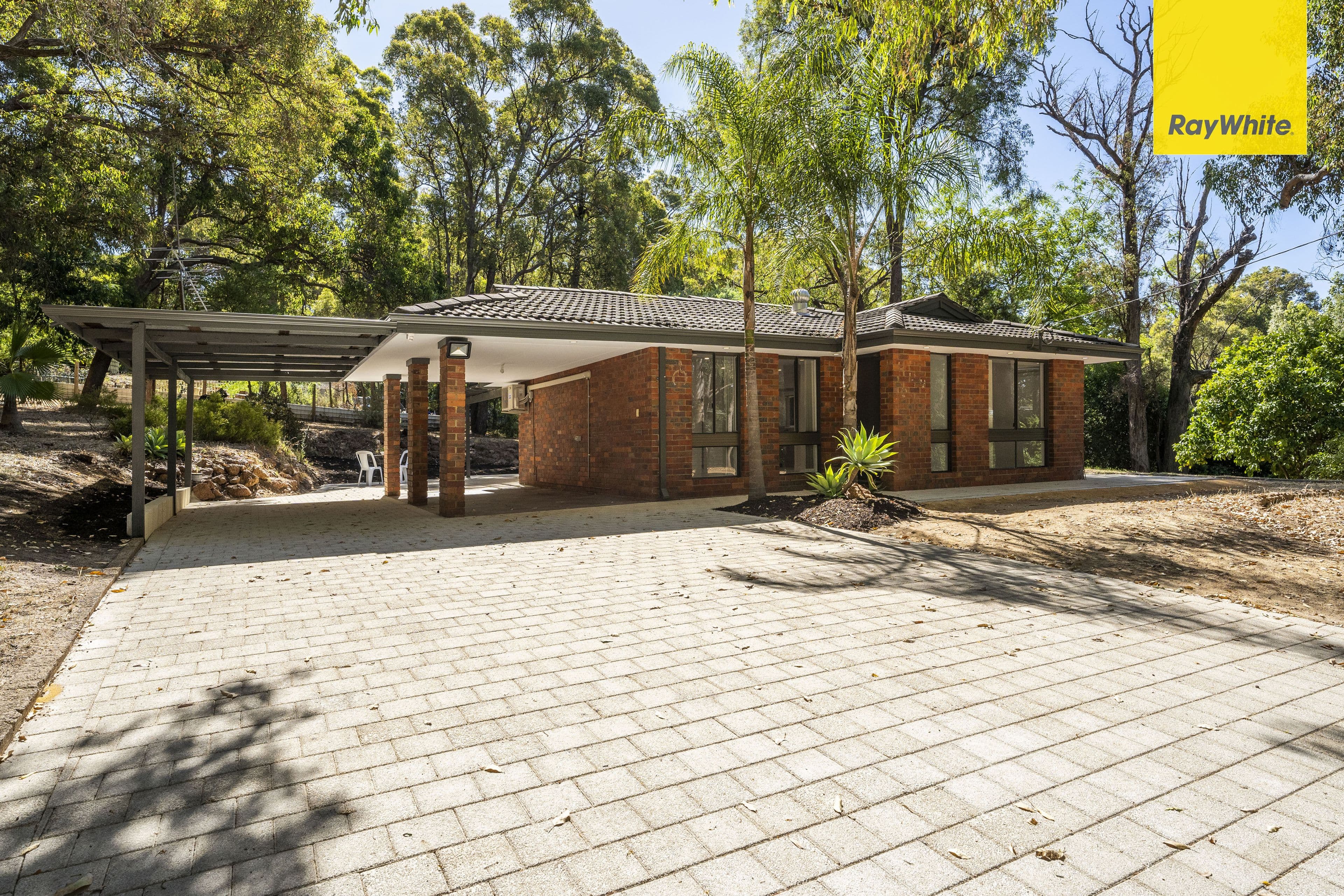 66 Johnston Street, Mount Helena WA 6082, Mount Helena - Thumbnail 2