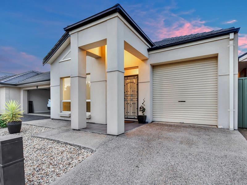 44 Mallard Crescent, Mawson Lakes SA 5095, Mawson Lakes - Thumbnail 2