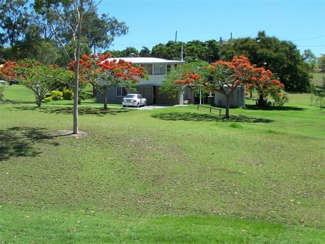 1 Cannan Street, MOUNT LARCOM QLD 4695, Mount Larcom - Thumbnail 4