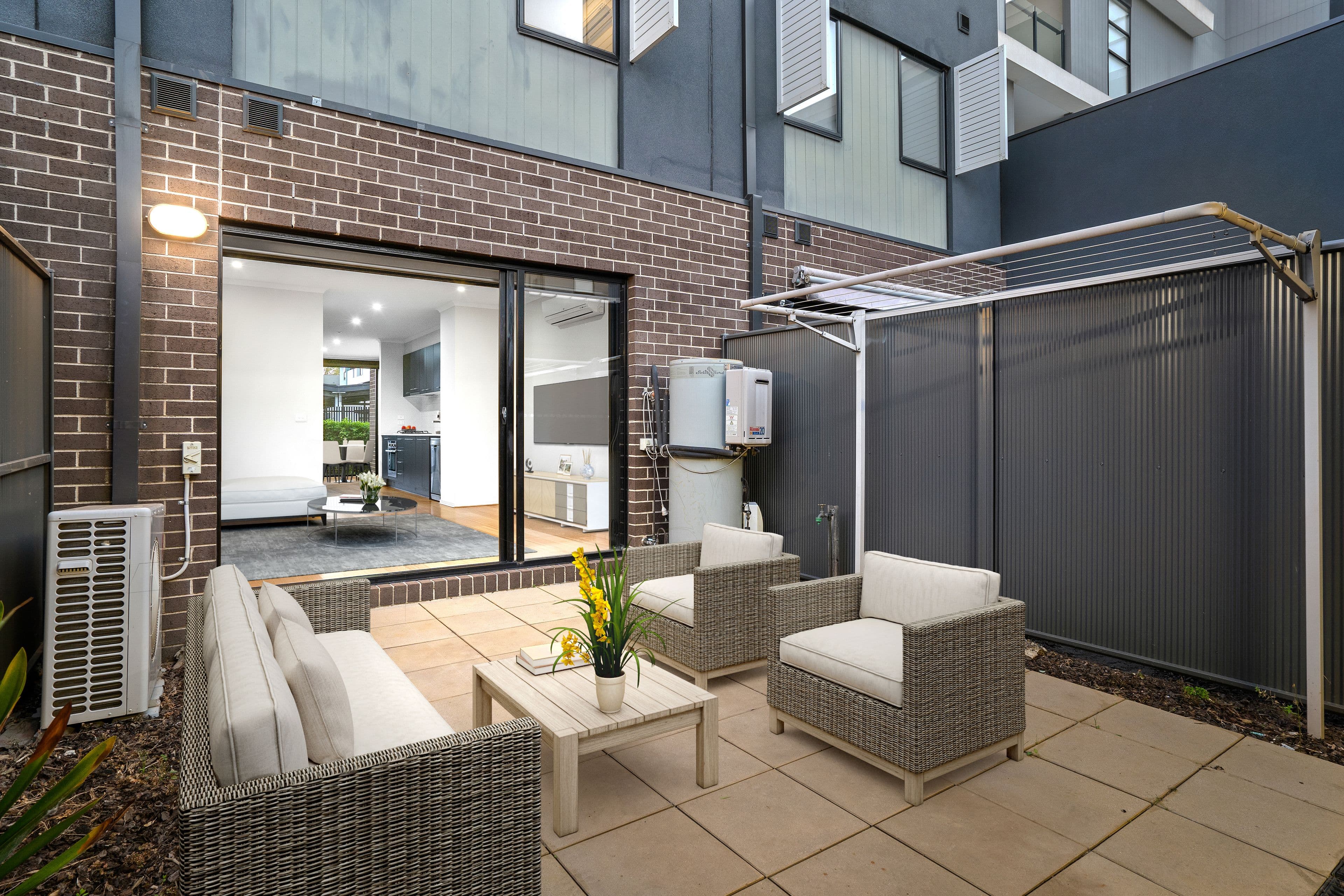 2 Olsen Walk, Mill Park VIC 3082, Mill Park - Thumbnail 7