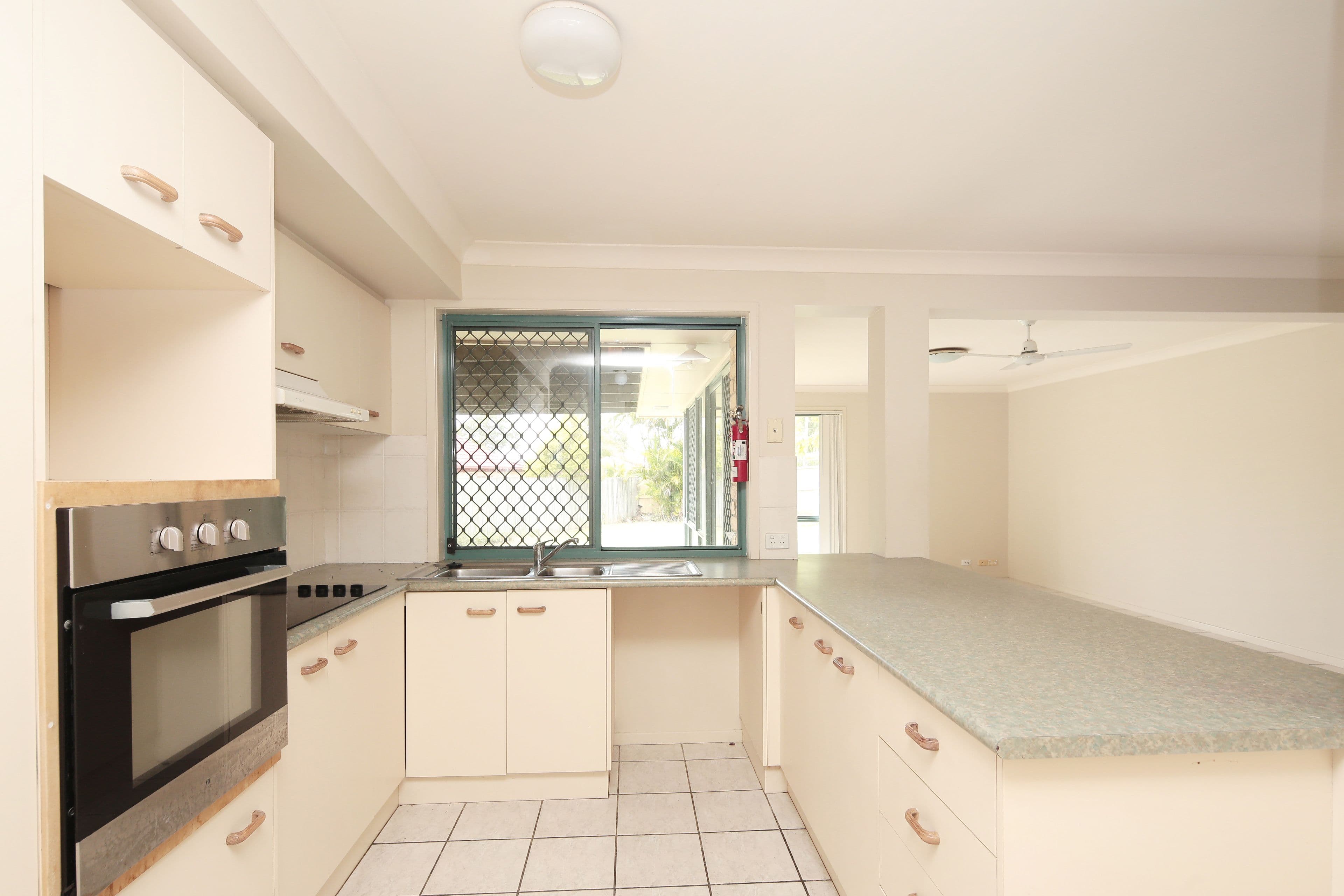 40 Brooklands Circuit, Forest Lake QLD 4078, Forest Lake - Thumbnail 4