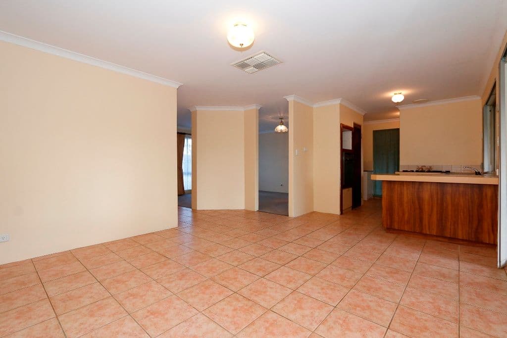 25 Sayer Crescent, Gosnells WA 6110, Gosnells - Thumbnail 5