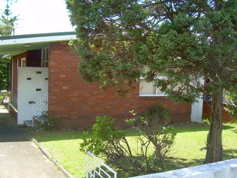 8 Sonia Street, Russell Island, QLD, 4184, Russell Island - Thumbnail 2