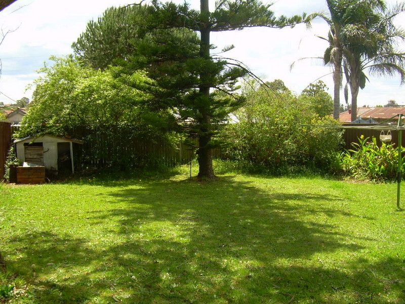 8 Sonia Street, Russell Island, QLD, 4184, Russell Island - Thumbnail 3