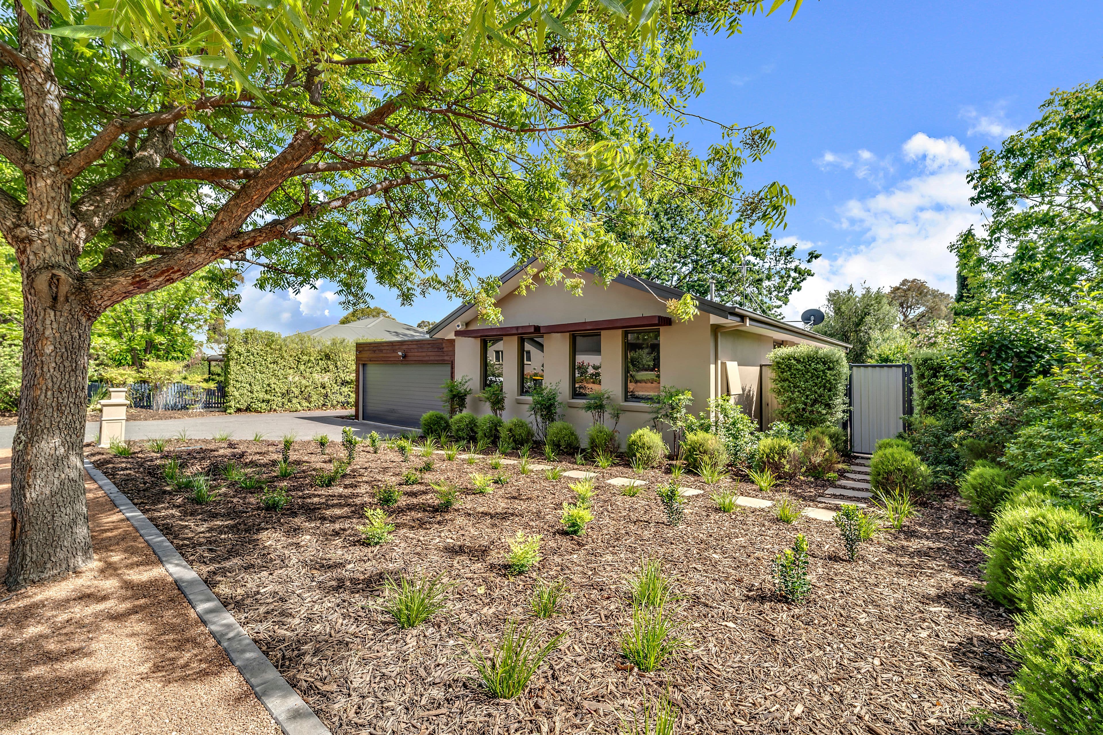 19 Bisdee Street, Hughes ACT 2605, Hughes - Image 1