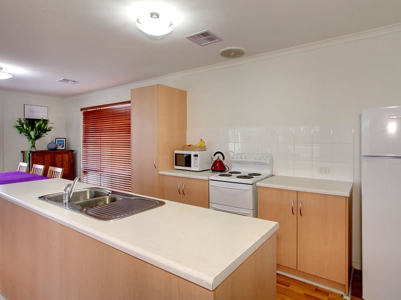9 Hams Road, Flagstaff Hill - Thumbnail 3