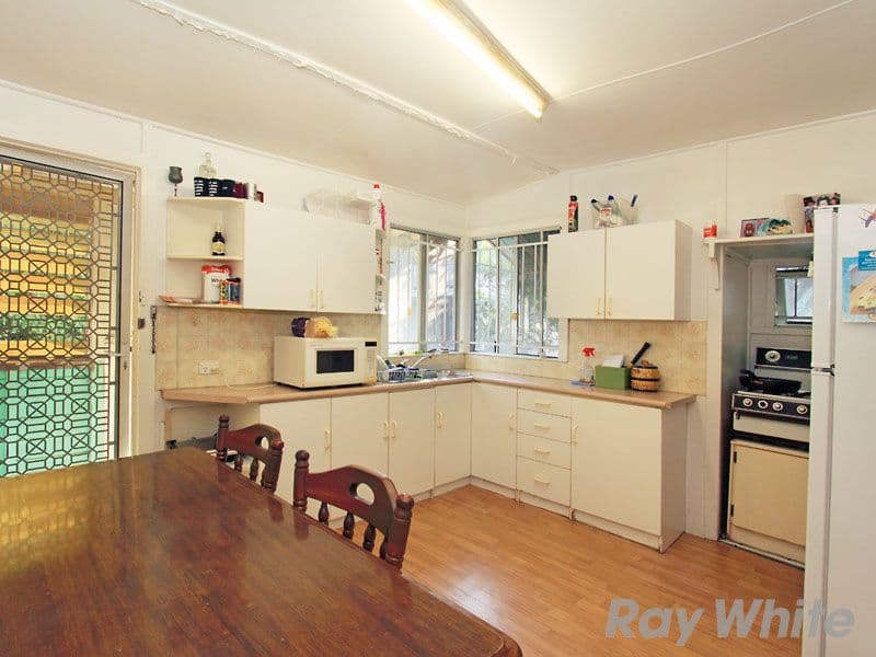 80 Alderley Avenue, ALDERLEY QLD 4051, Alderley - Thumbnail 2