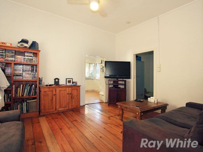 80 Alderley Avenue, ALDERLEY QLD 4051, Alderley - Thumbnail 3