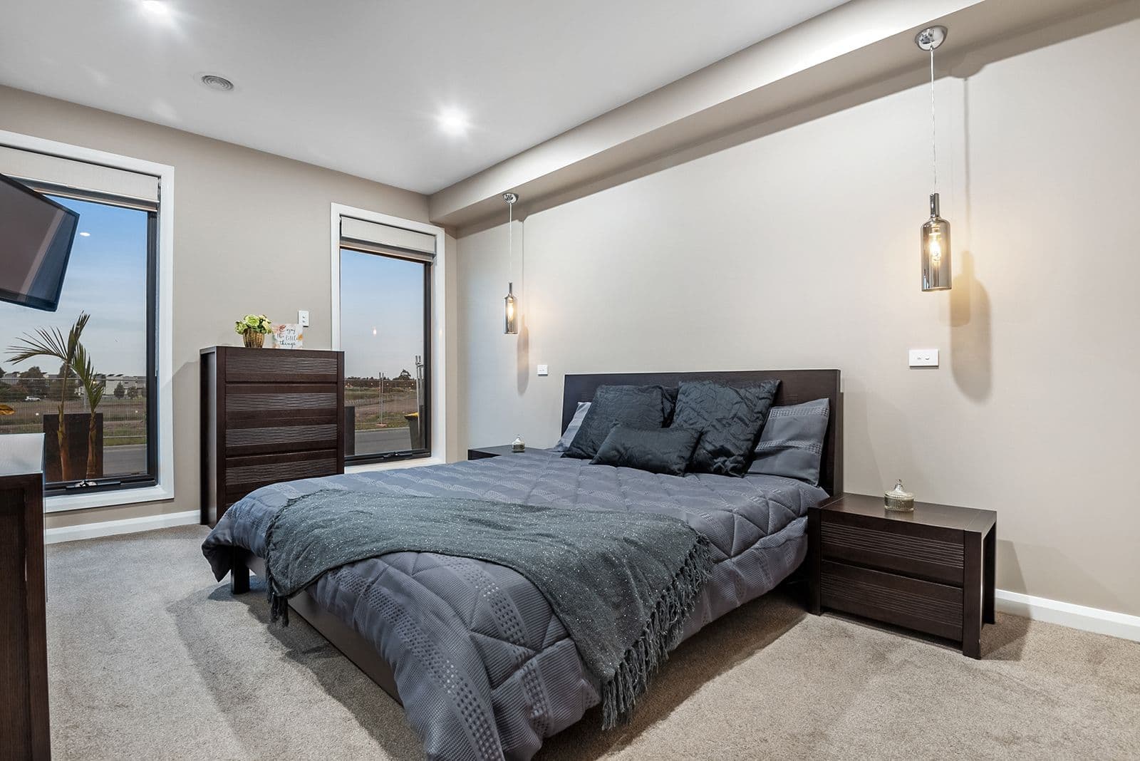 4 Echelon Street, Craigieburn VIC 3064, Craigieburn - Thumbnail 3