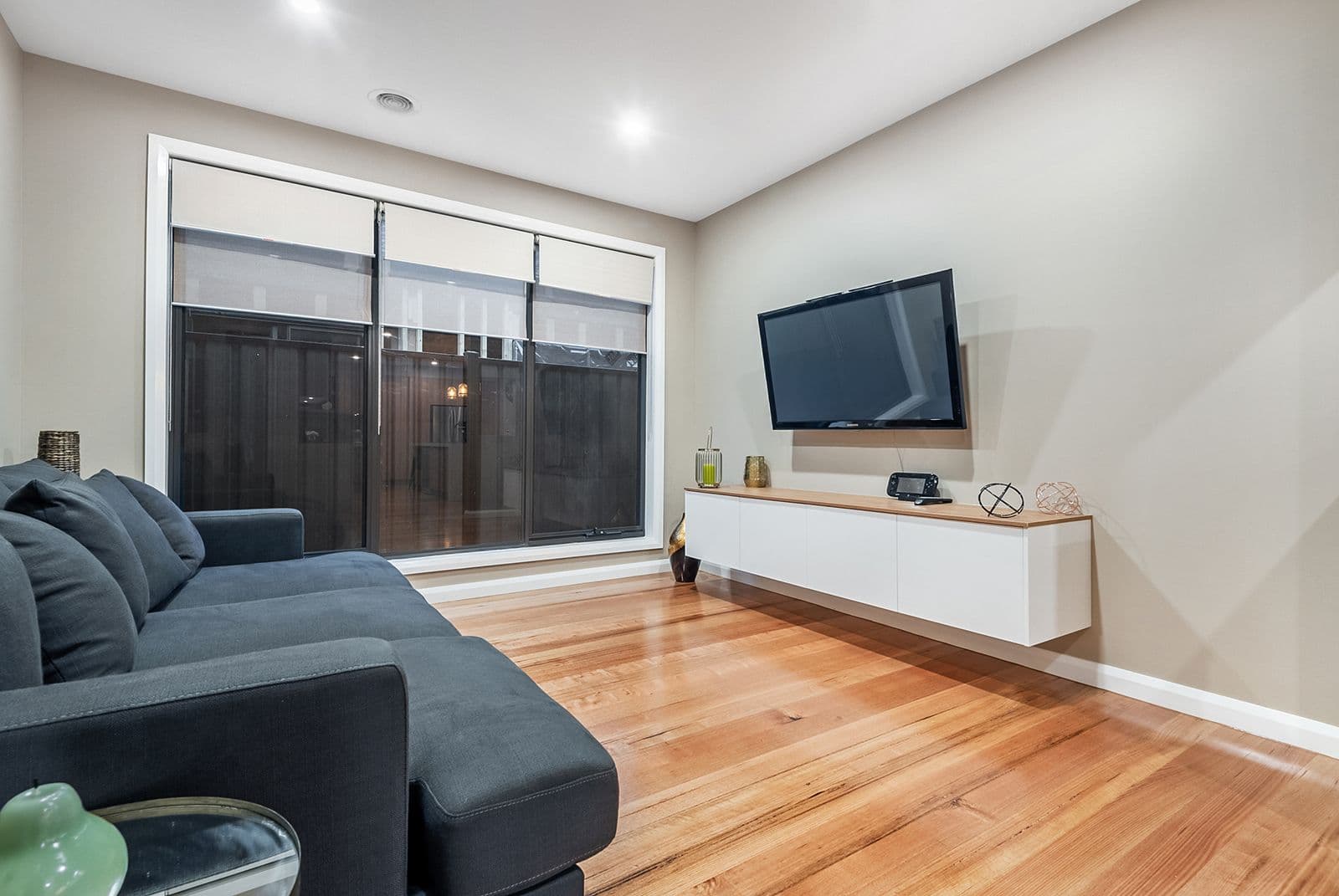 4 Echelon Street, Craigieburn VIC 3064, Craigieburn - Thumbnail 5