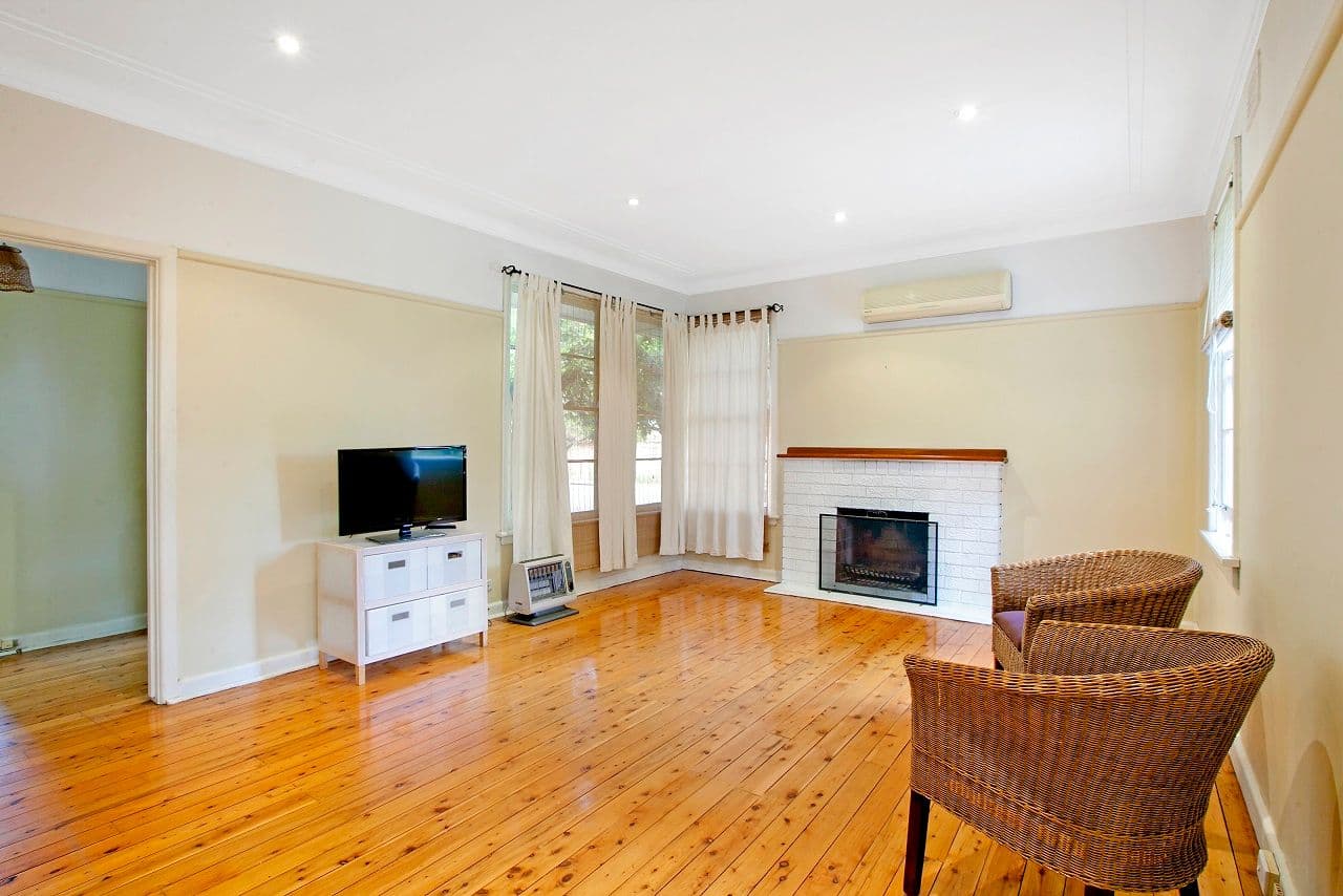 16 FOYLE Avenue, BIRRONG NSW 2143, Birrong - Thumbnail 3