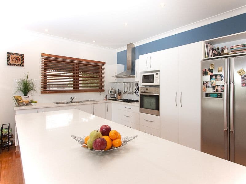 197 Bielby Road, CHAPEL HILL QLD 4069, Chapel Hill - Thumbnail 4