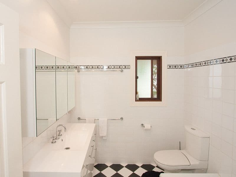 197 Bielby Road, CHAPEL HILL QLD 4069, Chapel Hill - Thumbnail 6