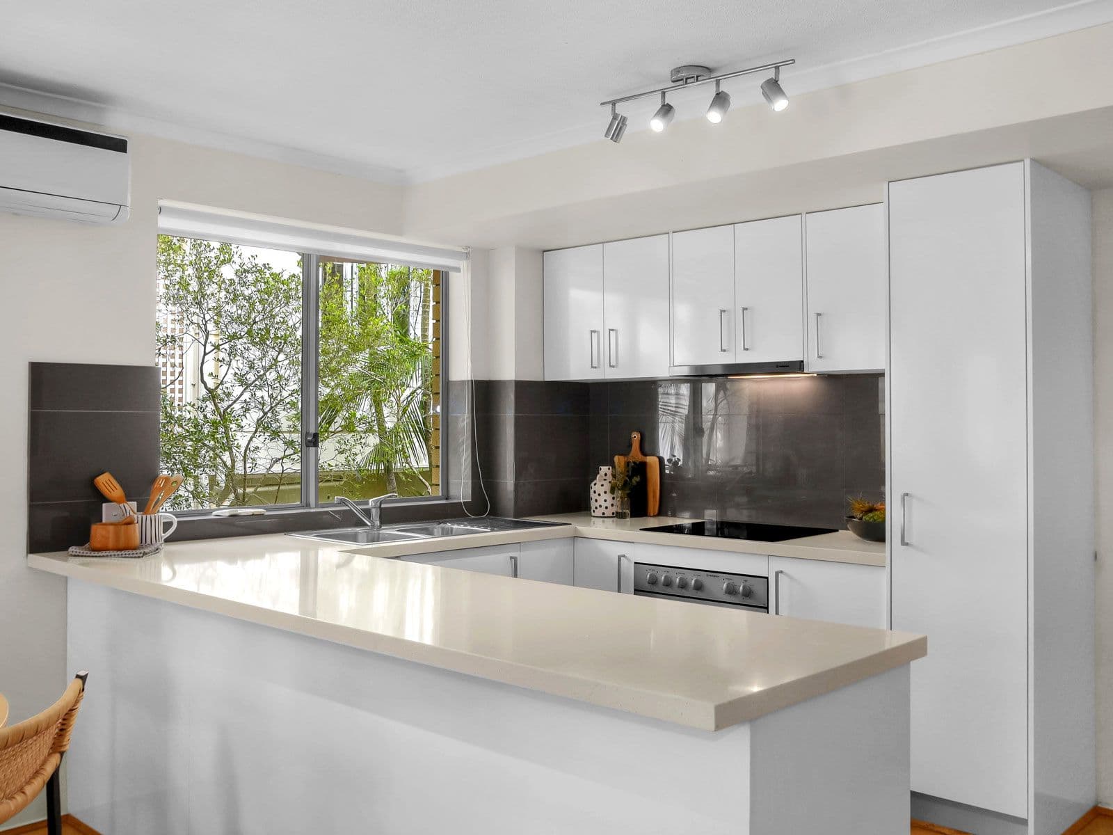 101 Gray Road, West End QLD 4101, West End - Thumbnail 6