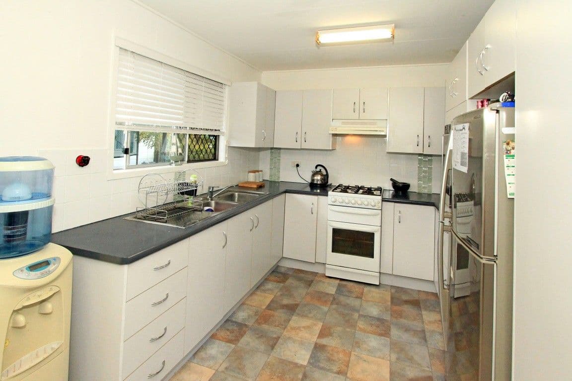 66 Kershaw Street, PARK AVENUE QLD 4701, Park Avenue - Thumbnail 5