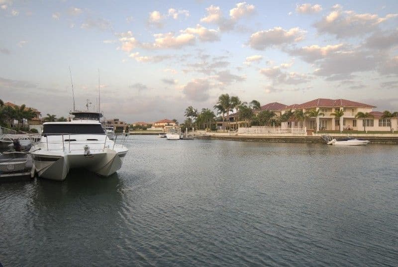 9 Excalibur Court, PARADISE POINT QLD 4216, Paradise Point - Thumbnail 2