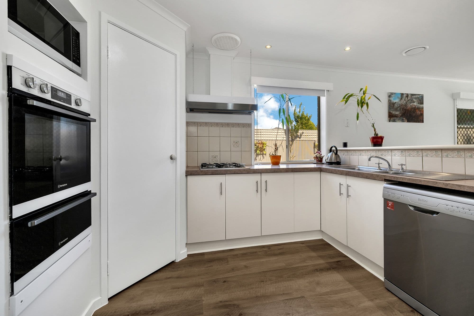 33 Racecourse Road, Werribee VIC 3030, Werribee - Thumbnail 5