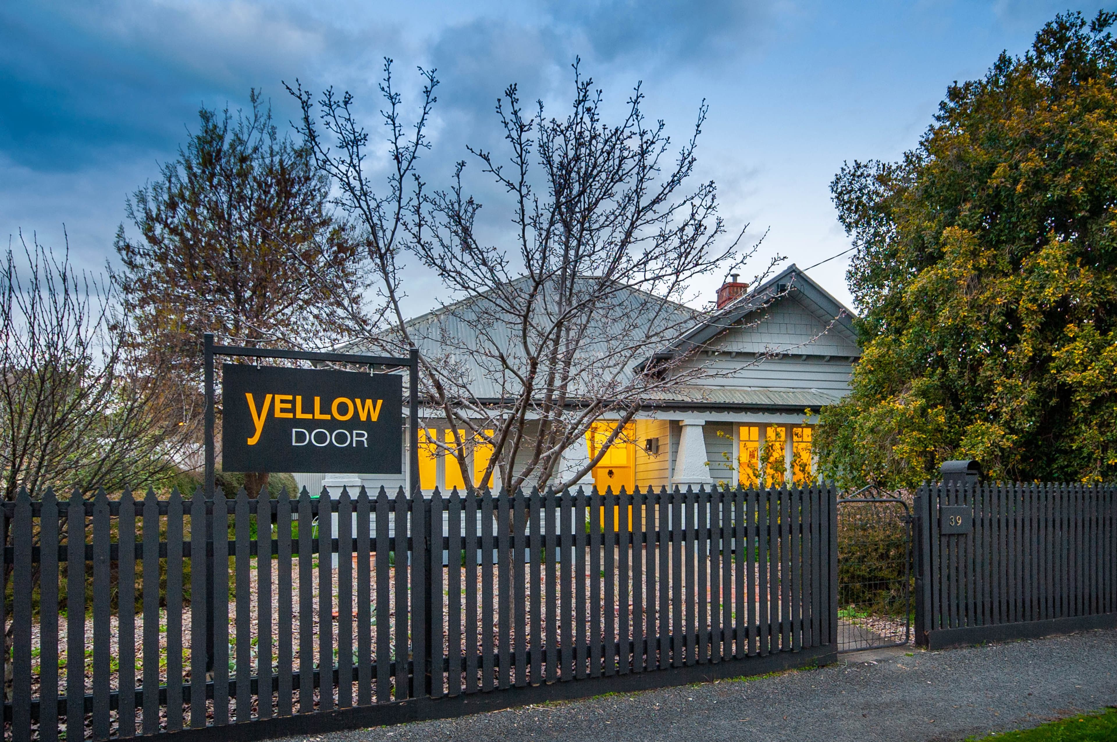 39 Railway Street, Euroa VIC 3666, Euroa - Image 1