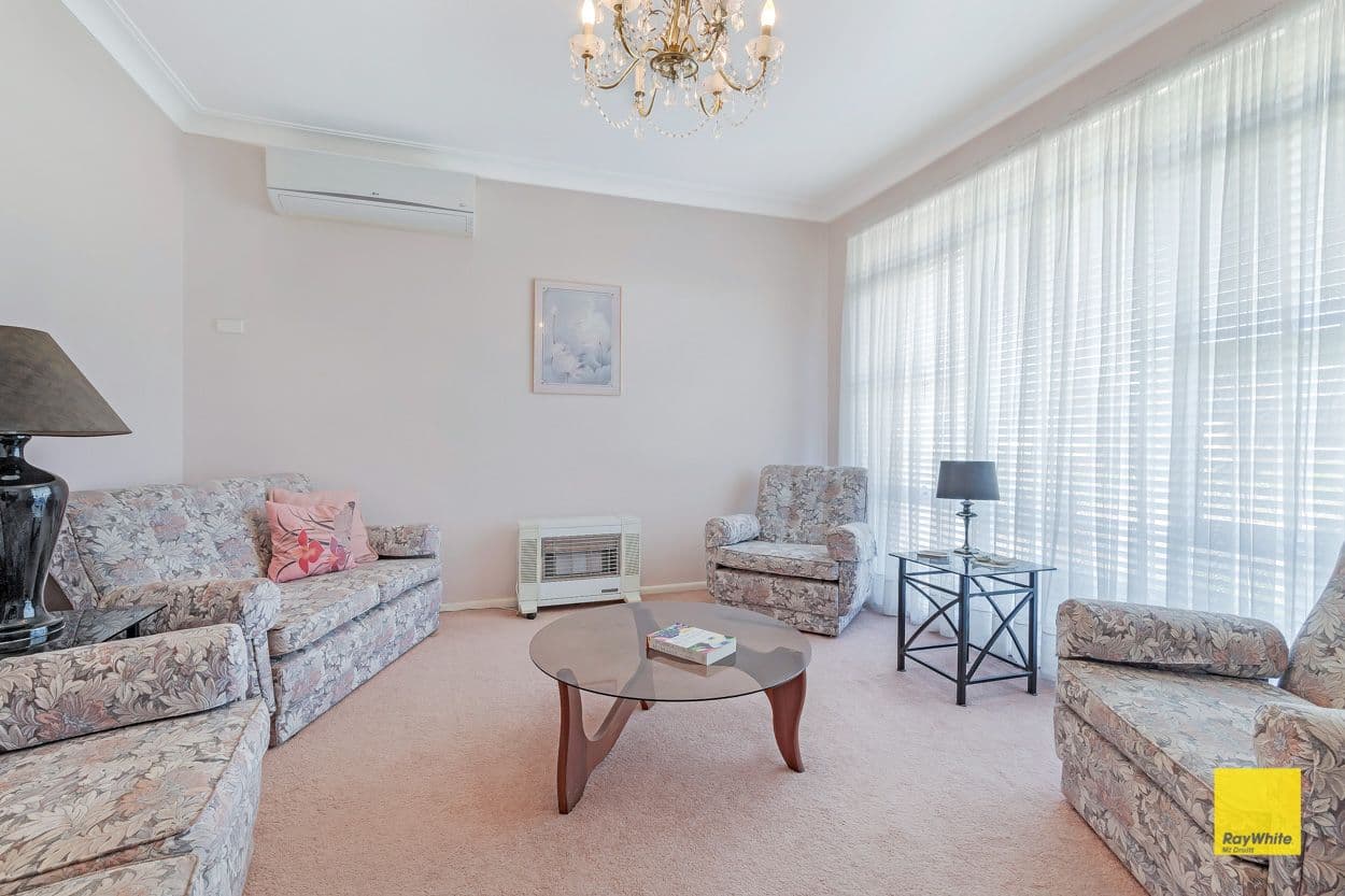 11 Gregory Avenue, Oxley Park - Thumbnail 2