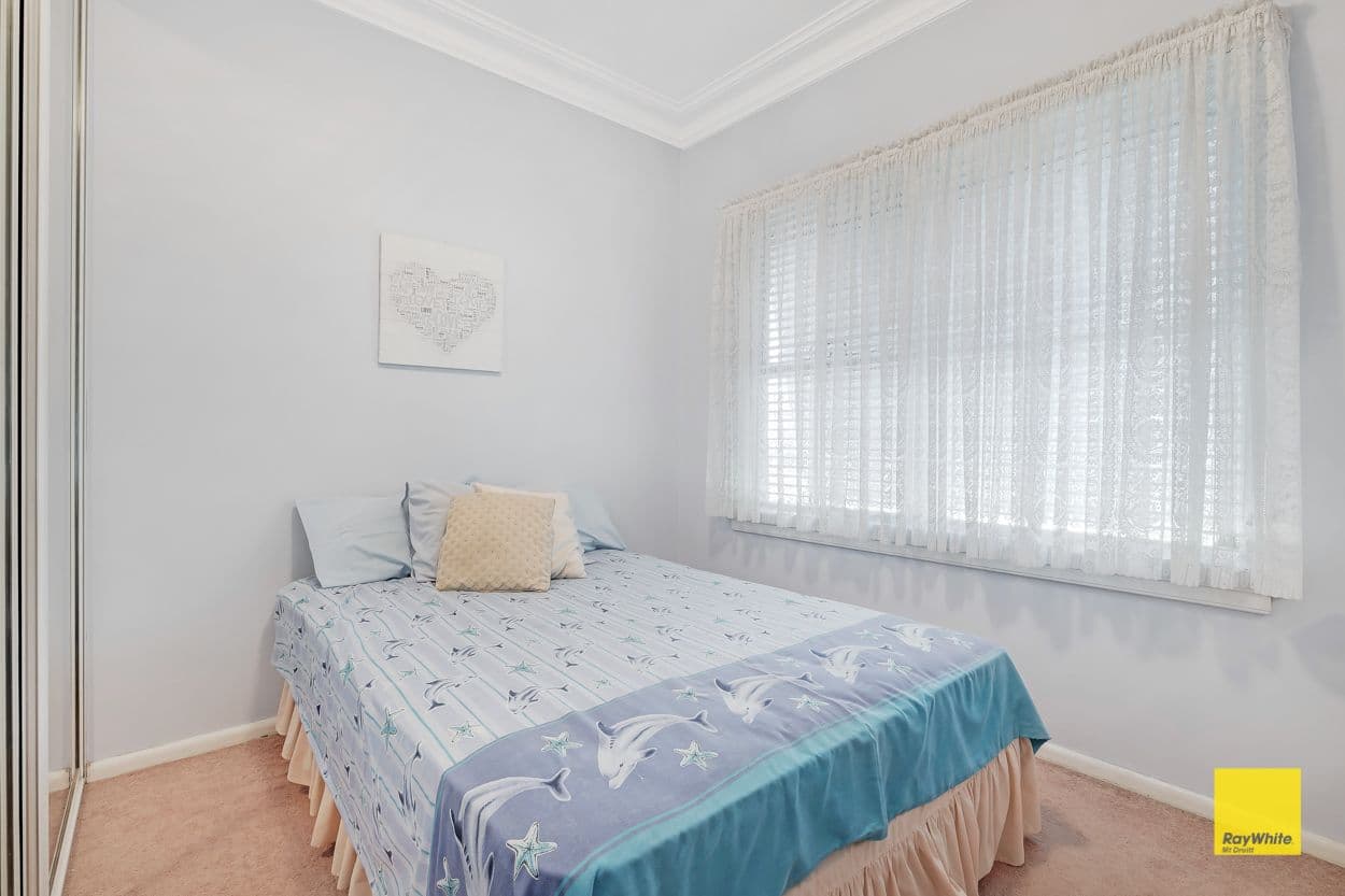 11 Gregory Avenue, Oxley Park - Thumbnail 7