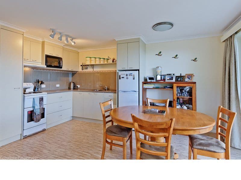 8 Romilly Street, SOUTH HOBART TAS 7004, South Hobart - Thumbnail 3