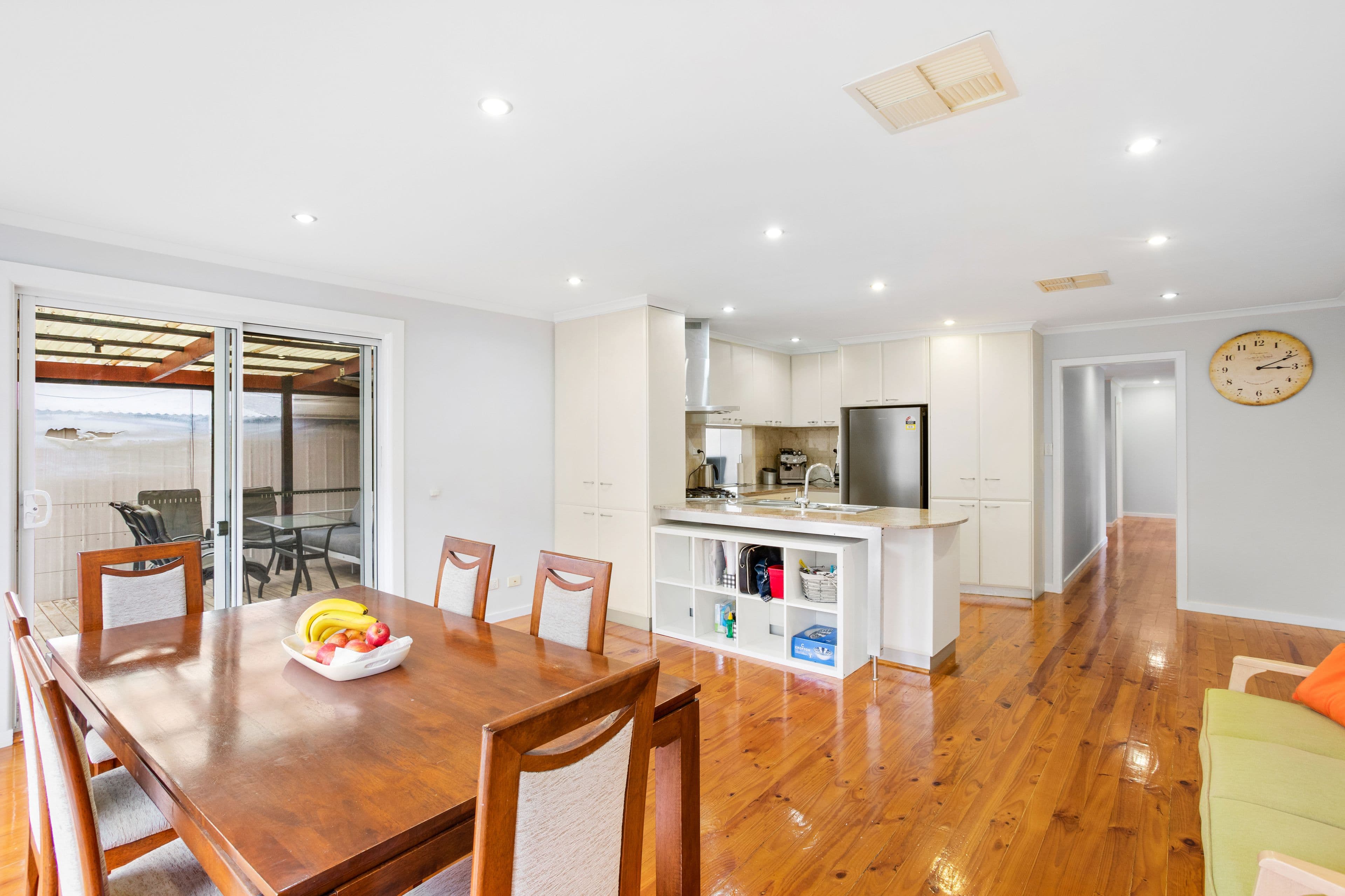 100 Kings Road, St Albans VIC 3021, St Albans - Image 1