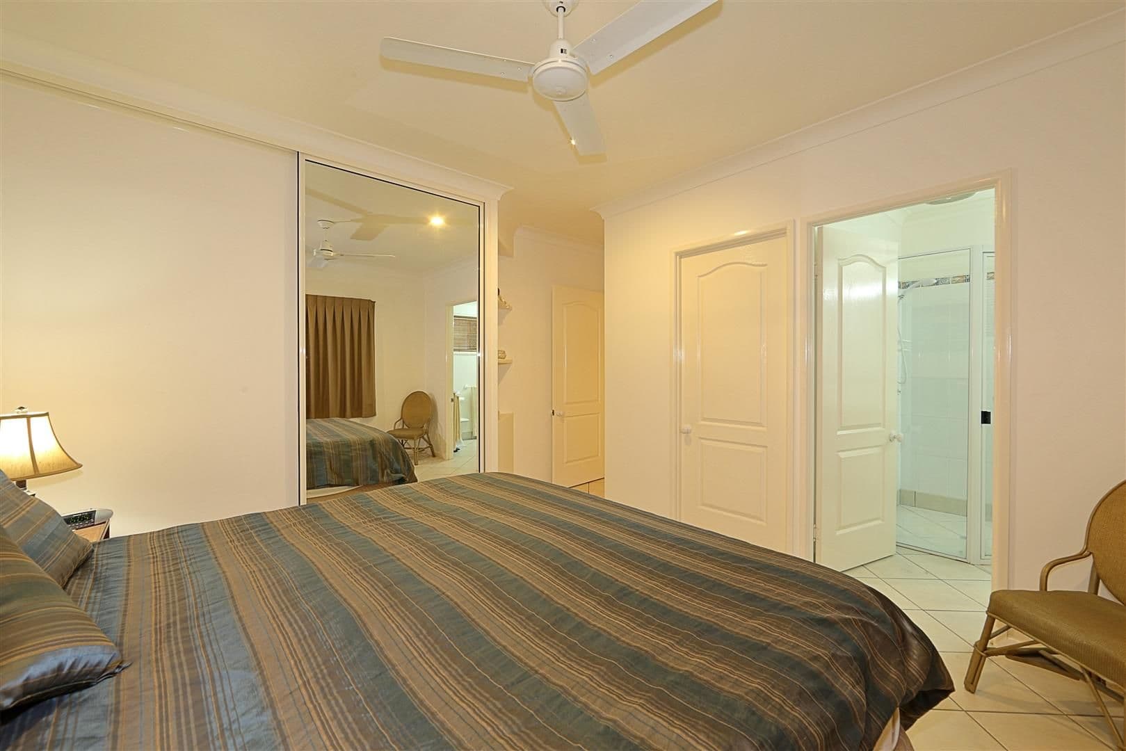 26 Lakeview Drive, BUNDABERG NORTH QLD 4670, Bundaberg North - Thumbnail 5