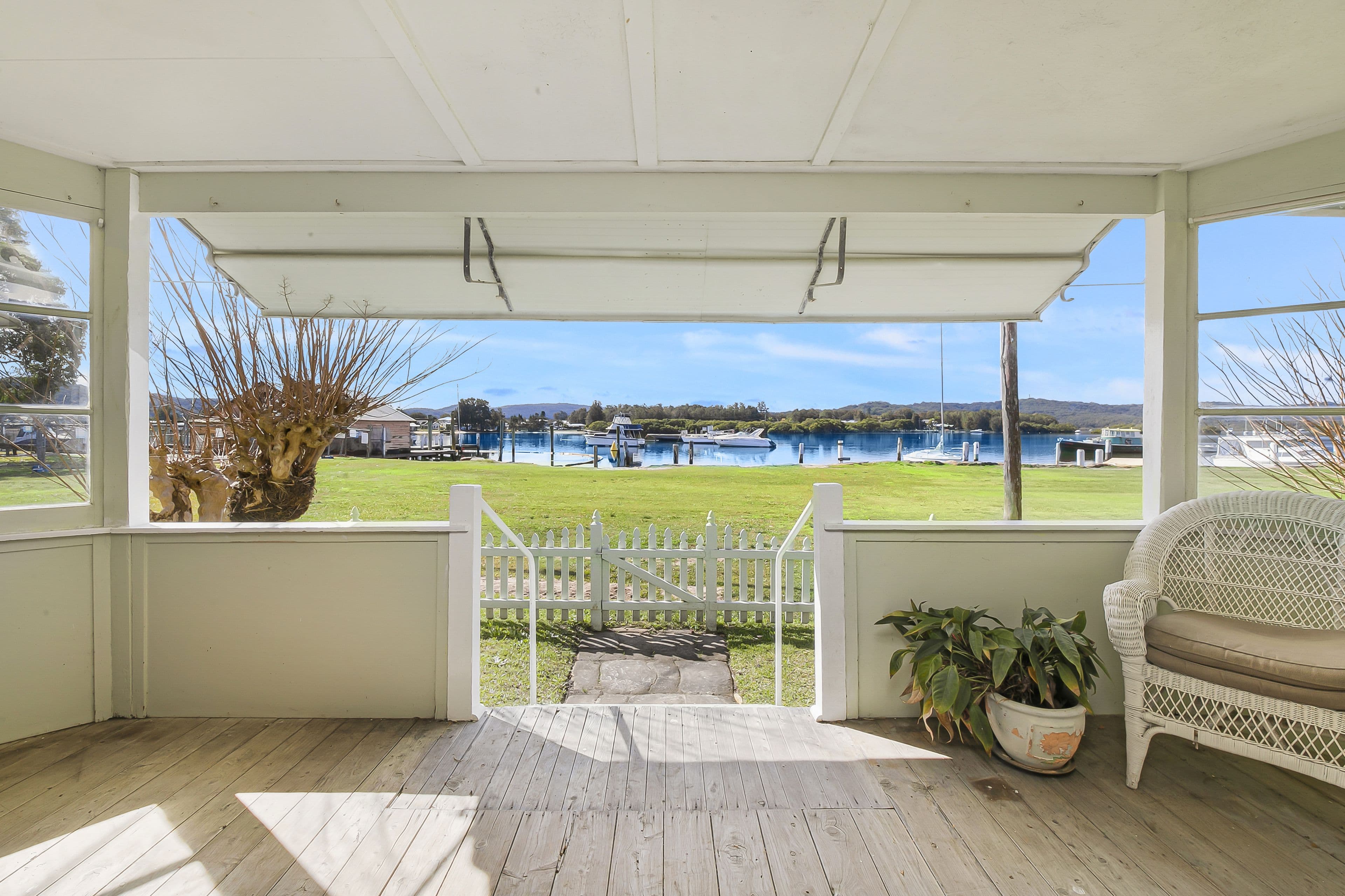 10 Sorrento Road, Empire Bay NSW 2257, Empire Bay - Thumbnail 3