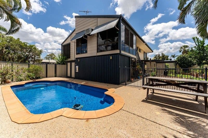 9 Julie Court, Emerald QLD 4720, Emerald - Image 1