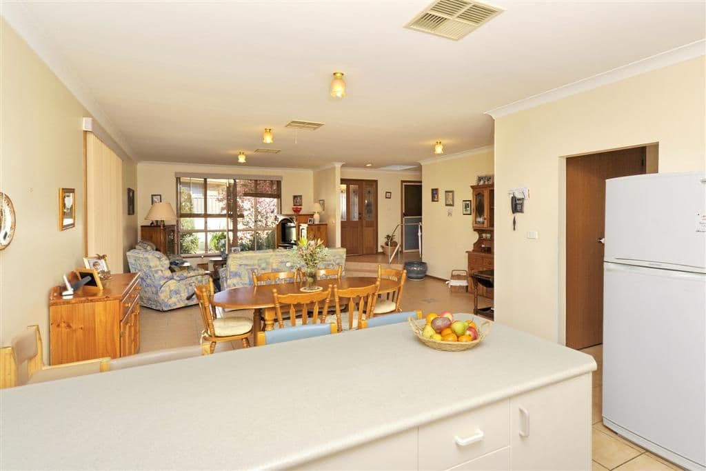 15 Manoora Close, SALAMANDER BAY NSW 2317, Salamander Bay - Thumbnail 7