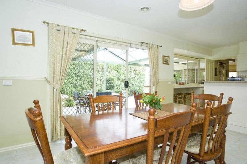 21 YARRA HILL Lane, CHIRNSIDE PARK VIC 3116, Chirnside Park - Thumbnail 8