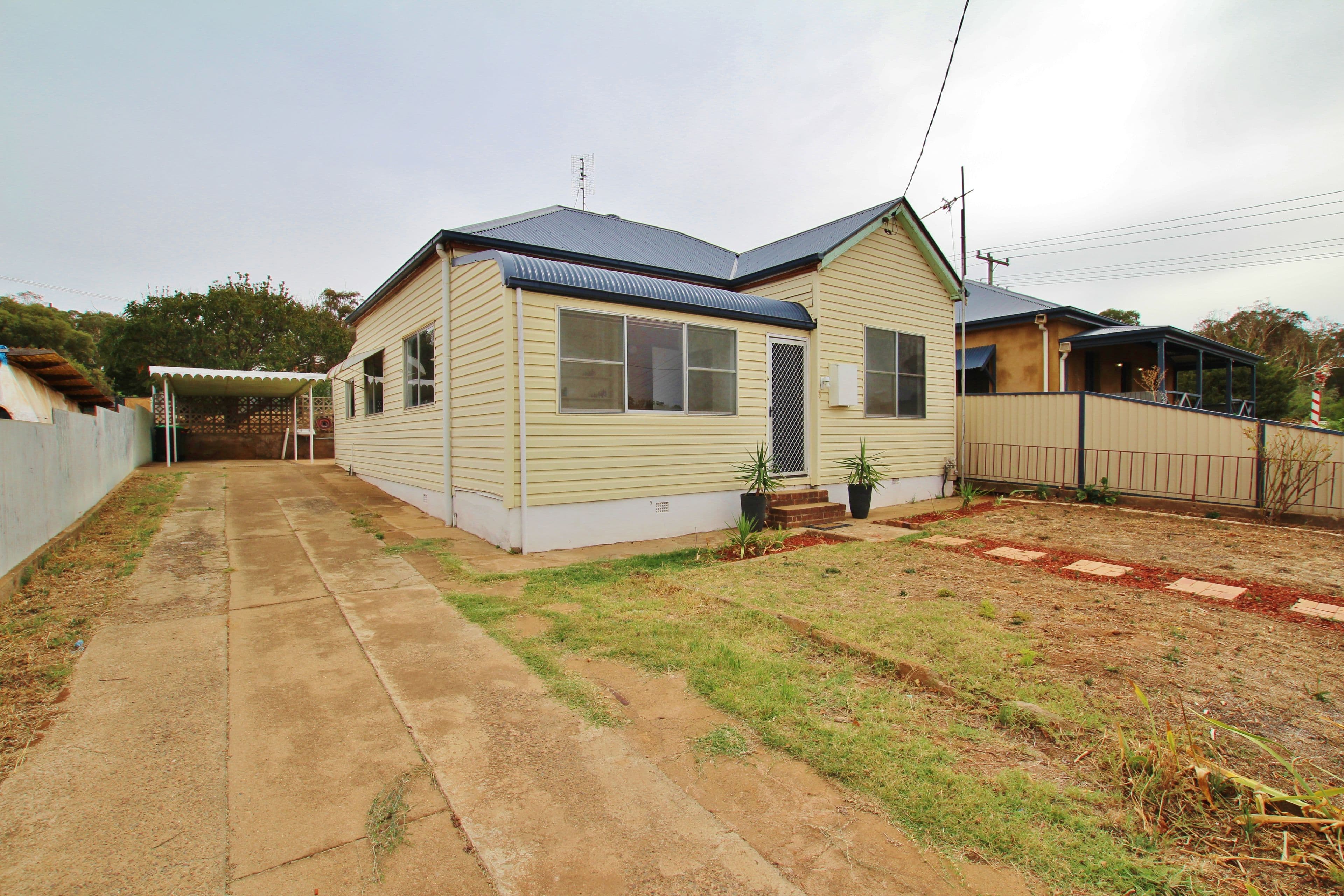 3 Emily Street, Young NSW 2594, Young - Image 1