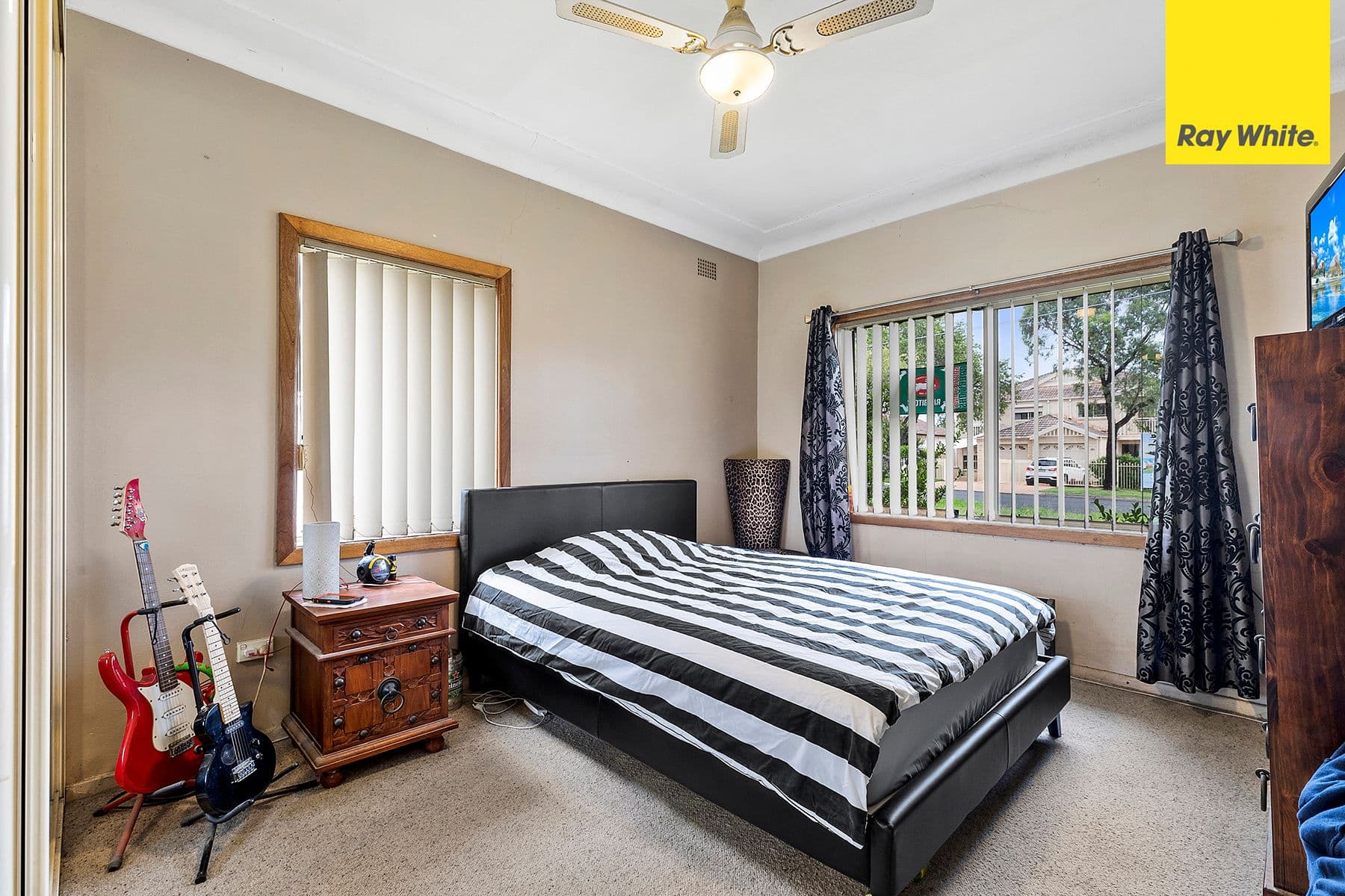 17 Knight Avenue, Panania NSW 2213, Panania - Thumbnail 4