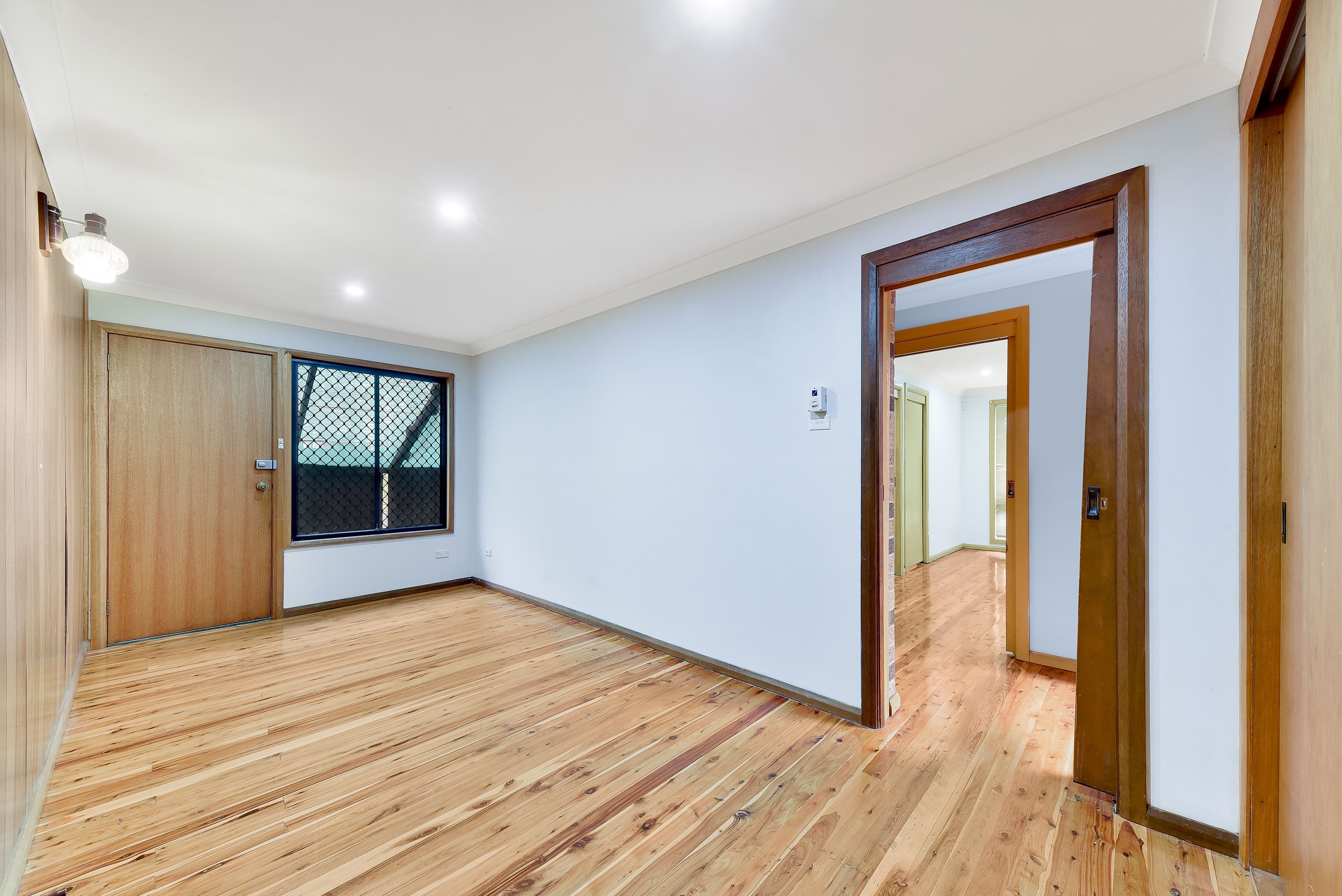 18 Sackville Street, Ingleburn NSW 2565, Ingleburn - Thumbnail 3