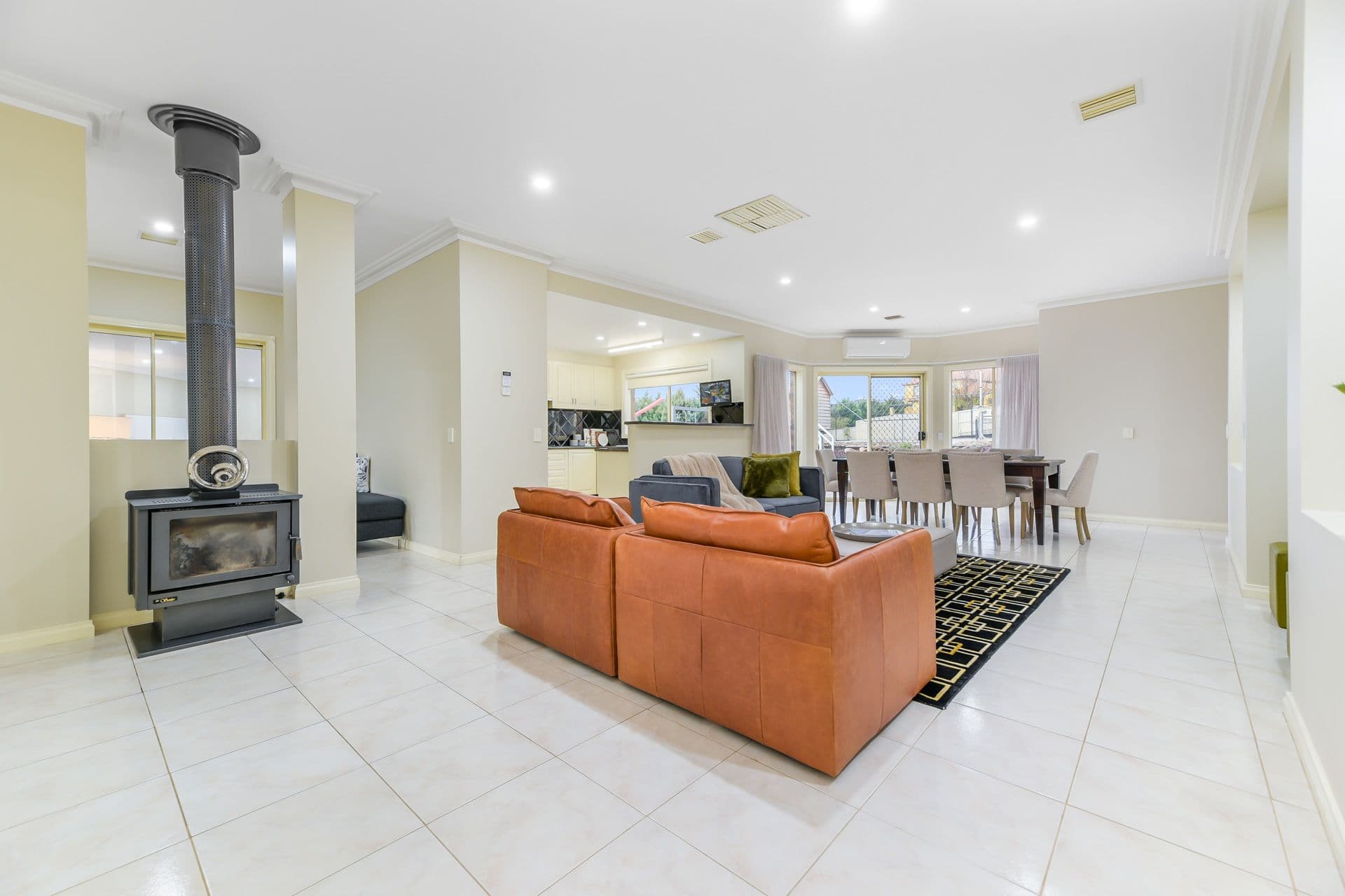 4 Tom Gearon Court, Narre Warren North VIC 3804, Narre Warren North - Thumbnail 6
