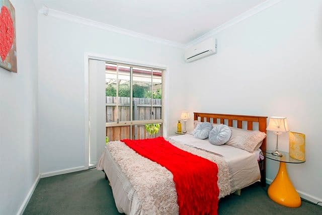 94 Whitelaw Street, RESERVOIR VIC 3073, Reservoir - Thumbnail 7