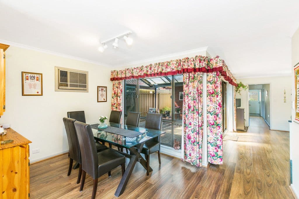 10 Coonawarra Close, Woodcroft SA 5162, Woodcroft - Thumbnail 4