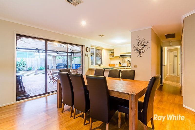 16 Horsfield Street, Cranbourne North VIC 3977, Cranbourne North - Thumbnail 2