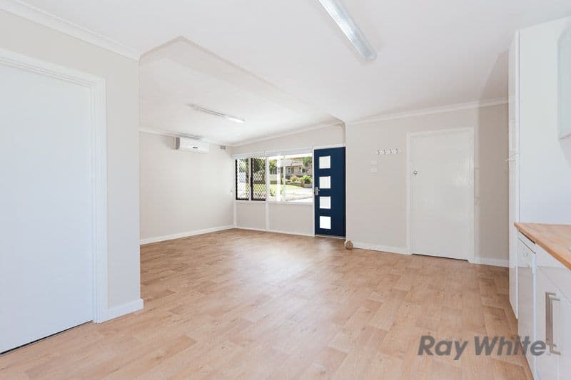 6 Friar John Way, COOLBELLUP WA 6163, Coolbellup - Thumbnail 3