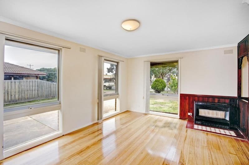 57 Hothyln Drive, CRAIGIEBURN VIC 3064, Craigieburn - Thumbnail 2
