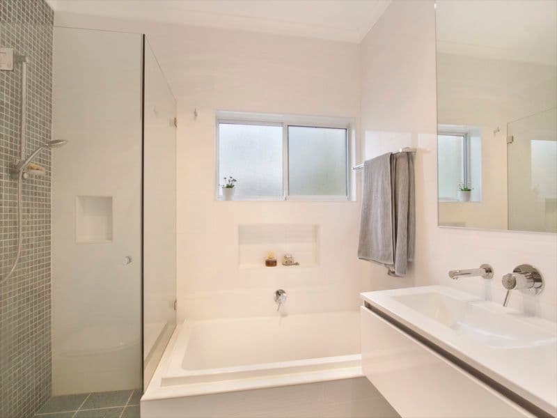 3 Tennyson Place, SYLVANIA NSW 2224, Sylvania - Thumbnail 8