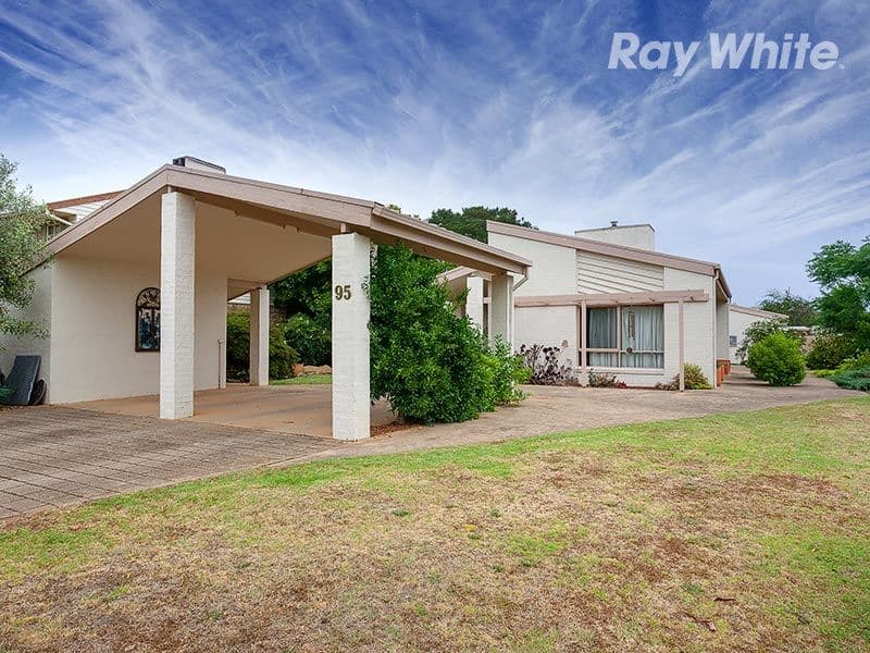 95 River Street, COROWA NSW 2646, Corowa - Image 1