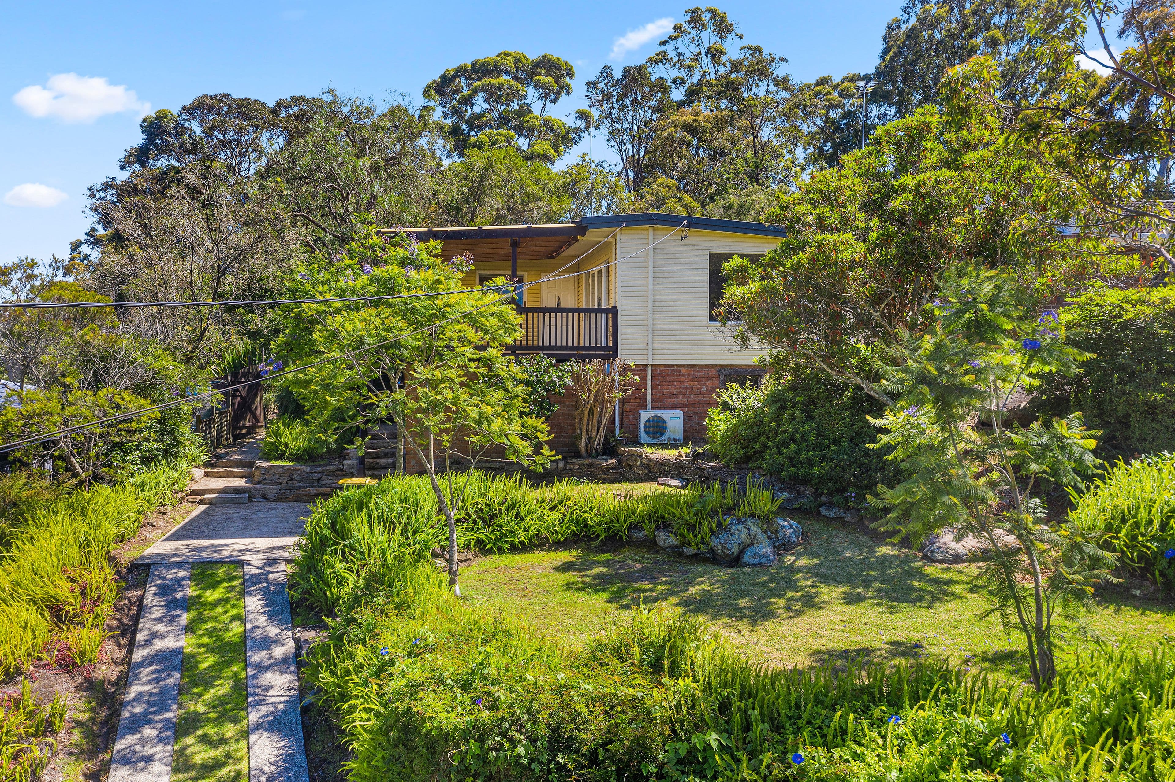 65 Oliver Street, Heathcote NSW 2233, Heathcote - Thumbnail 2
