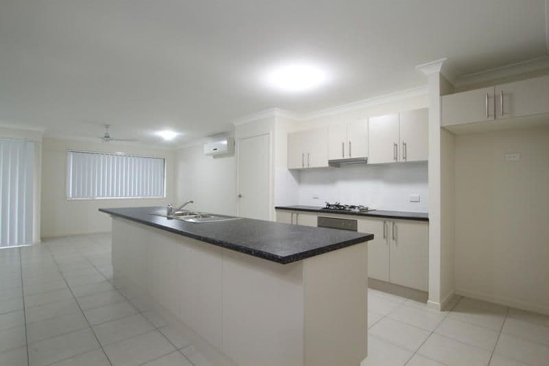 62 Cowie Road, CARSELDINE QLD 4034, Carseldine - Thumbnail 3
