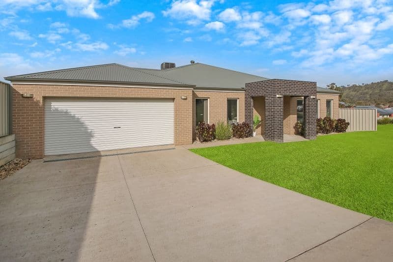 50 Brewer Drive, West Wodonga VIC 3690, West Wodonga - Thumbnail 2