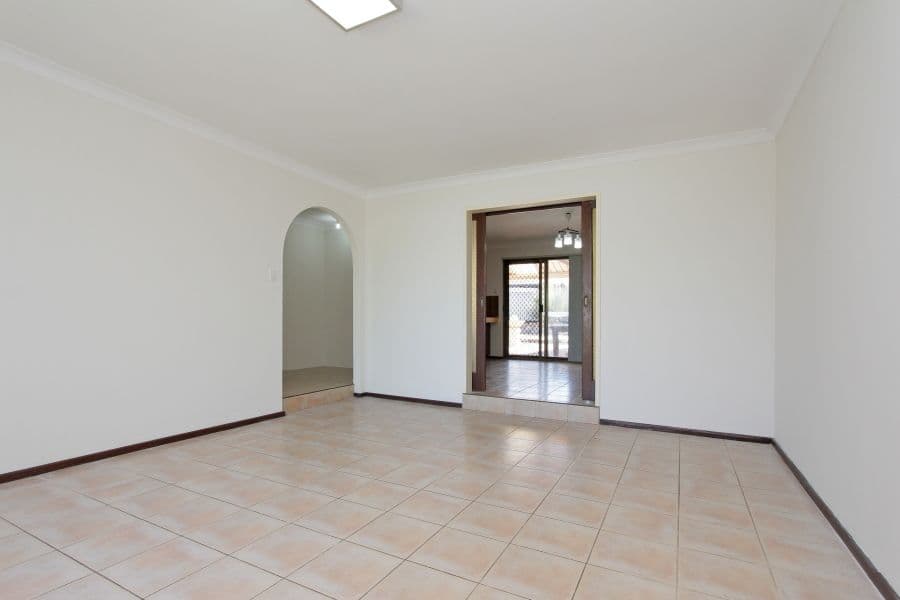 25 Barlee Way, Beechboro WA 6063, Beechboro - Thumbnail 5