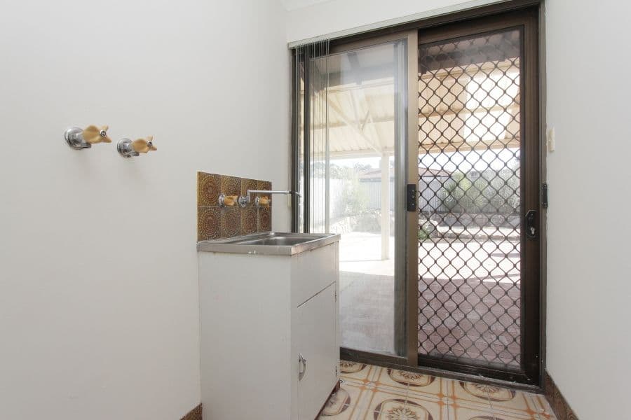 25 Barlee Way, Beechboro WA 6063, Beechboro - Thumbnail 8