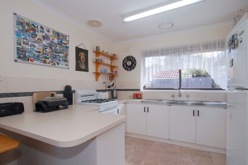 12 Sitella Court, CARRUM DOWNS VIC 3201, Carrum Downs - Thumbnail 2