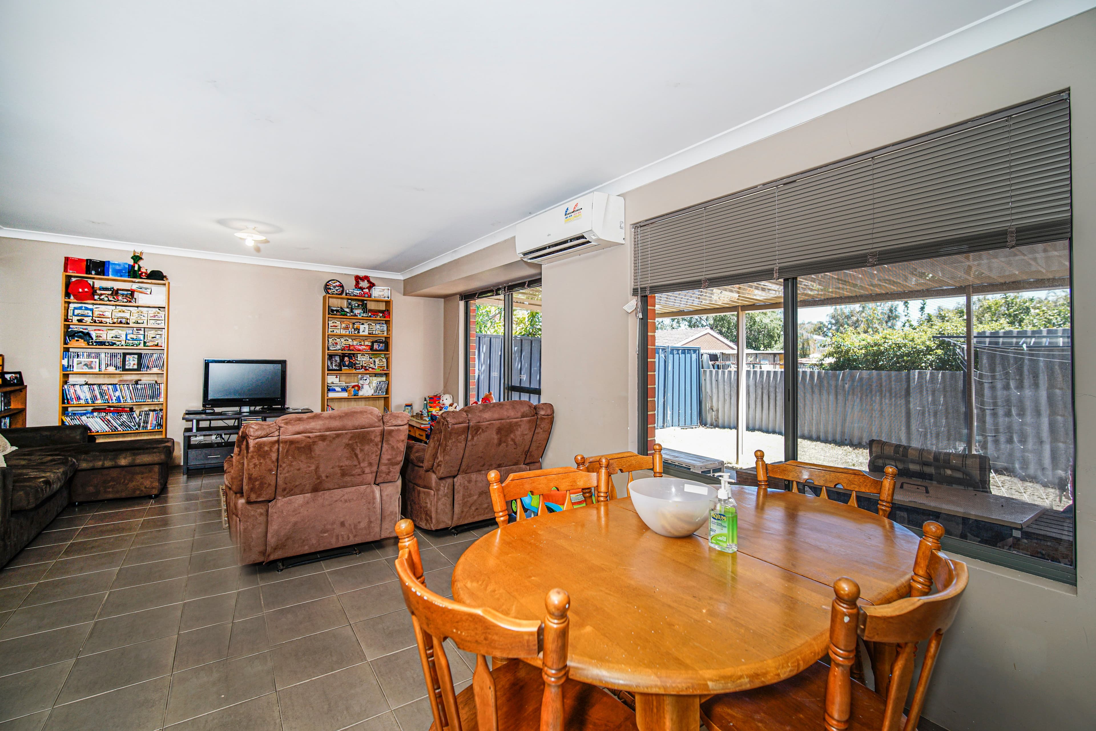 44A Crawford Street, East Cannington WA 6107, East Cannington - Thumbnail 3