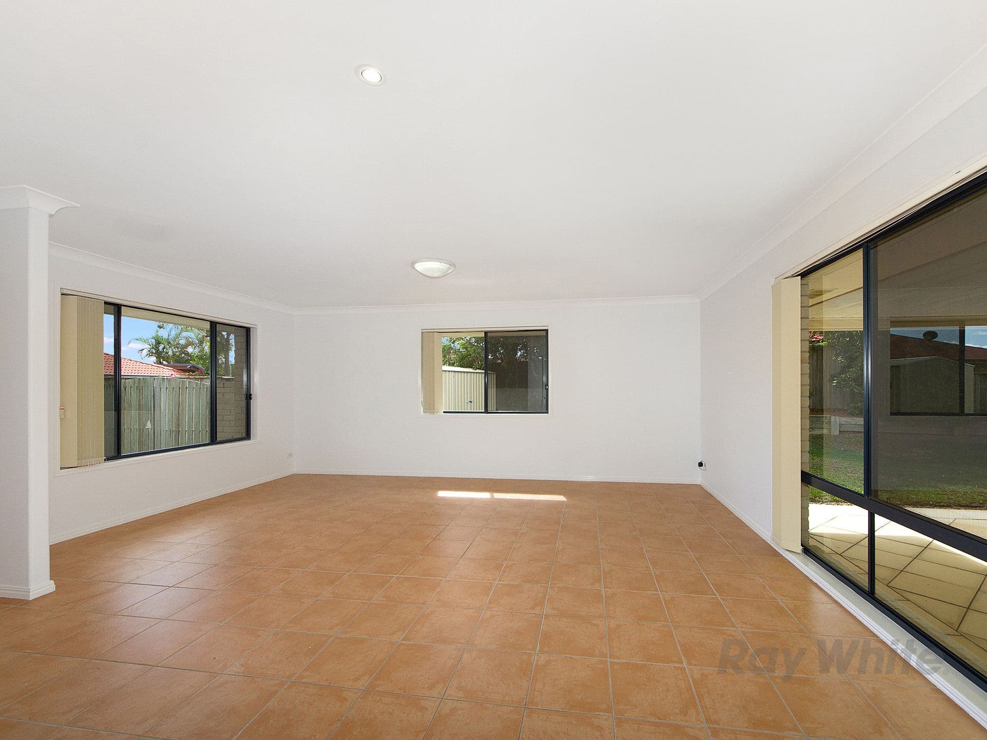 14 Caffrum Court, Ormeau QLD 4208, Ormeau - Thumbnail 2